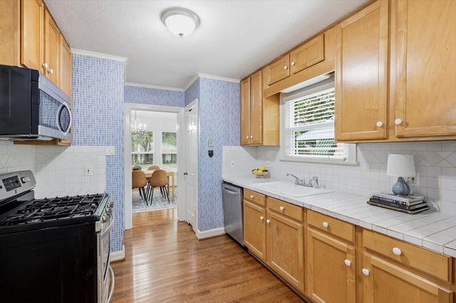 3525 Stadium Drive, Fort Worth, TX 76109