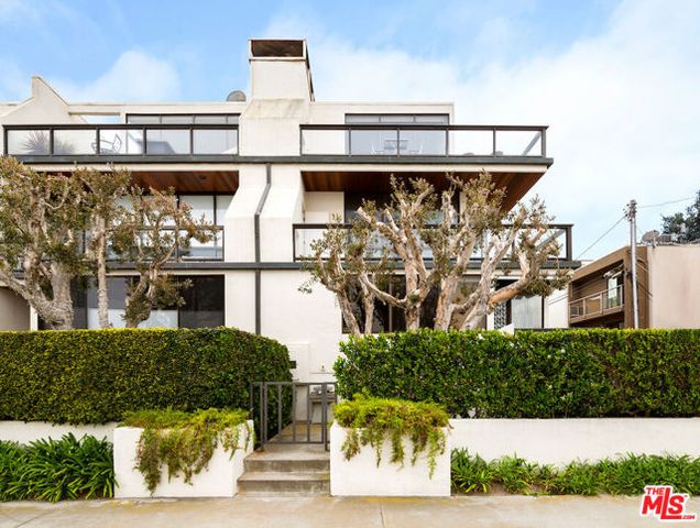 6209 Pacific Avenue 104, Playa Del Rey (los Angeles), CA 90293