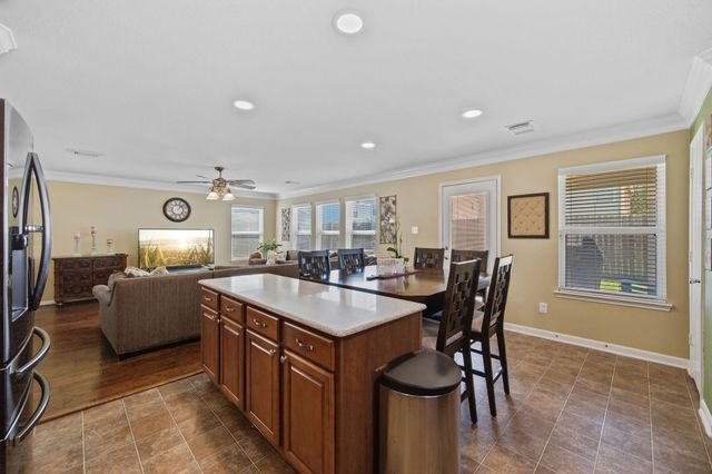 6615 Green Pear Lane, Houston, TX 77049
