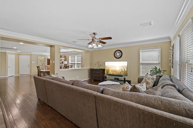 6615 Green Pear Lane, Houston, TX 77049