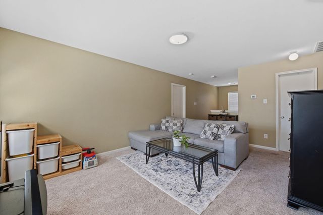 6615 Green Pear Lane, Houston, TX 77049