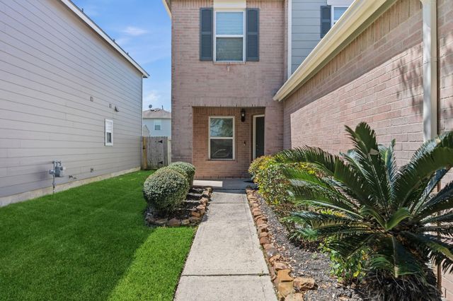 6615 Green Pear Lane, Houston, TX 77049