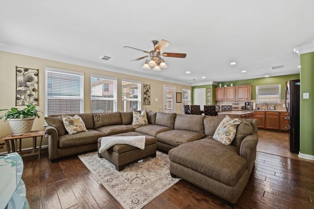 6615 Green Pear Lane, Houston, TX 77049