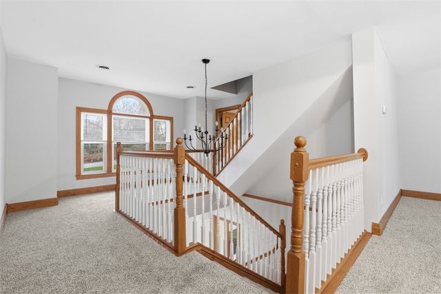 5653 Meridian Rd, Richland, PA 15044