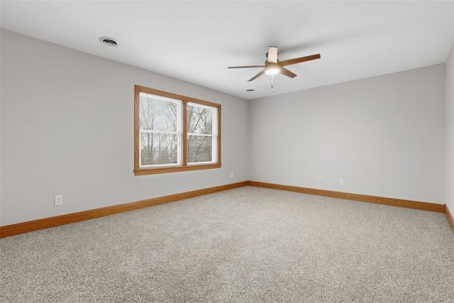 5653 Meridian Rd, Richland, PA 15044