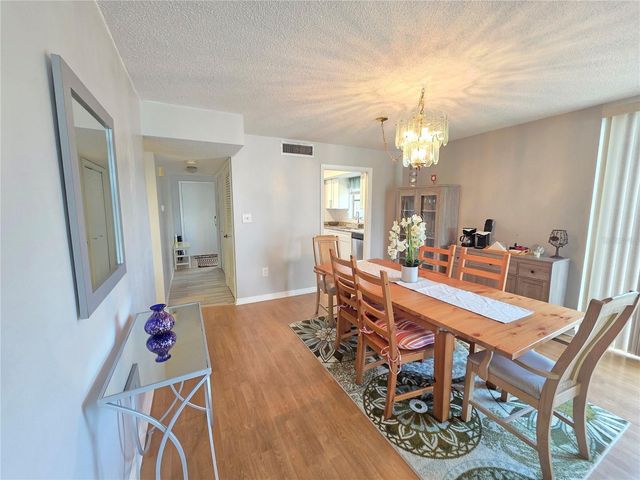 1012 PEARCE DRIVE 304, Clearwater, FL 33764