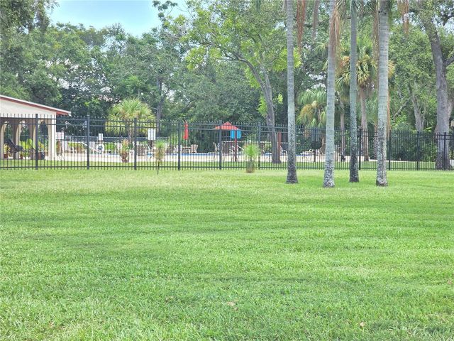 1012 PEARCE DRIVE 304, Clearwater, FL 33764