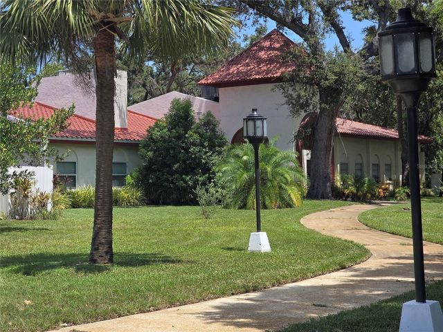 1012 PEARCE DRIVE 304, Clearwater, FL 33764