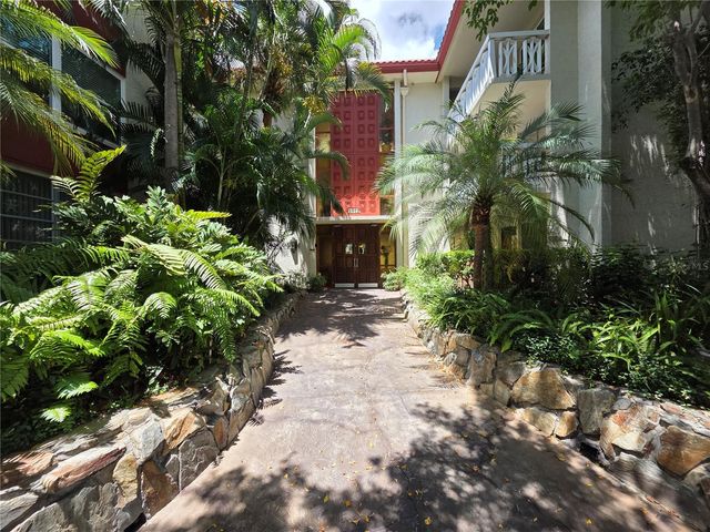 1012 PEARCE DRIVE 304, Clearwater, FL 33764