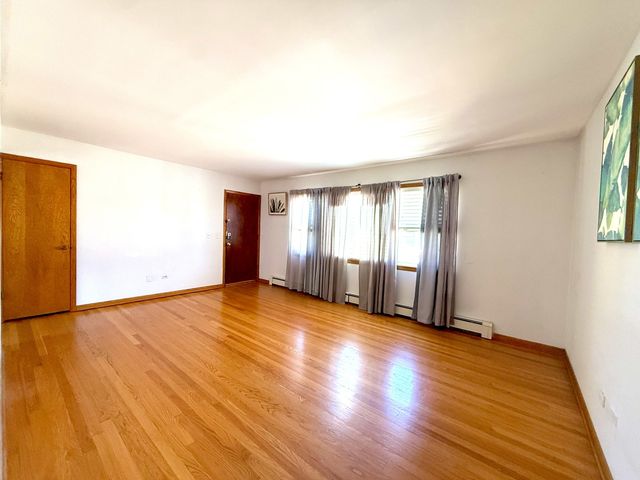 3115 N Nashville Avenue 3E, Chicago, IL 60634
