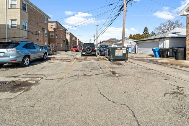 3115 N Nashville Avenue 3E, Chicago, IL 60634