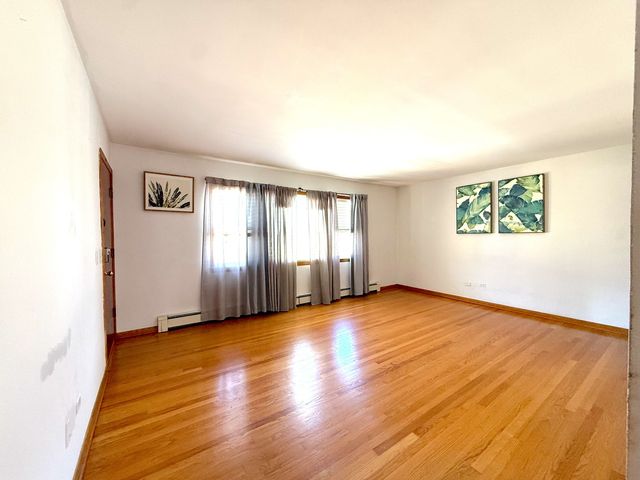 3115 N Nashville Avenue 3E, Chicago, IL 60634