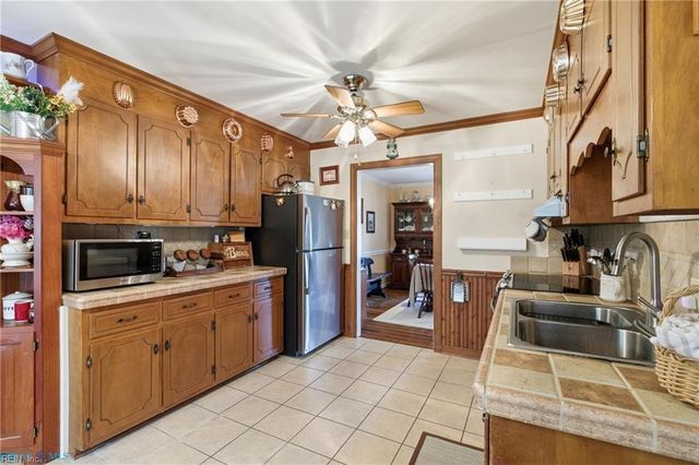 15760 John Clayton Memorial HWY, Foster, VA 23056