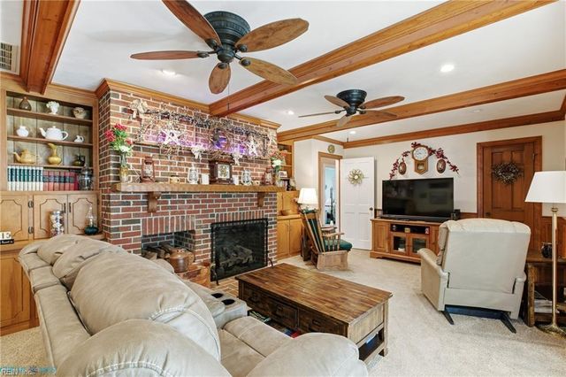 15760 John Clayton Memorial HWY, Foster, VA 23056