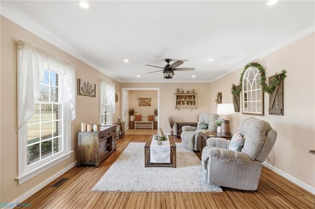 15760 John Clayton Memorial HWY, Foster, VA 23056