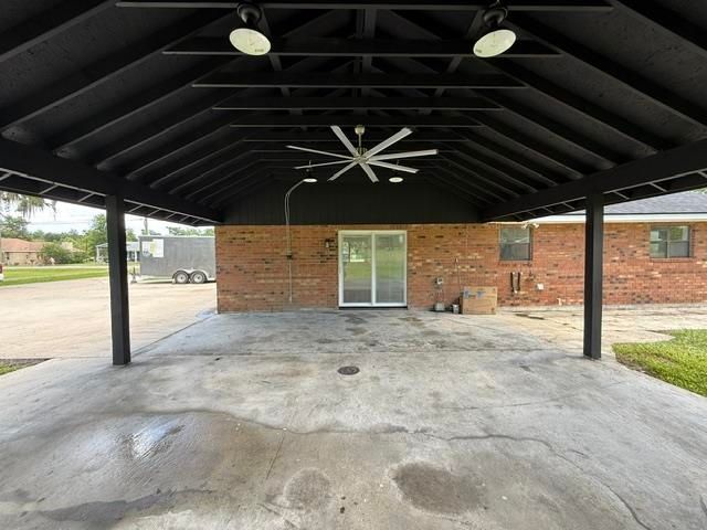 408 Bayou Gardens Drive, Houma, LA 70364