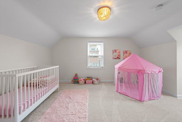2516 Chester Road, Upper Arlington, OH 43221
