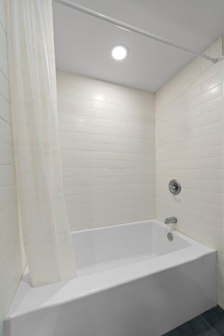 2516 Chester Road, Upper Arlington, OH 43221