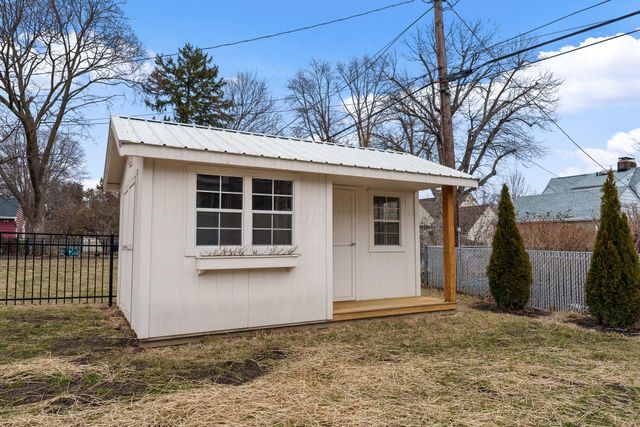 2516 Chester Road, Upper Arlington, OH 43221