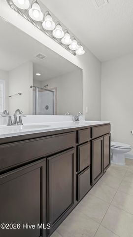 457 Worsley Way, Jacksonville, NC 28546