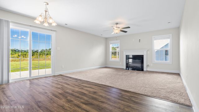 457 Worsley Way, Jacksonville, NC 28546