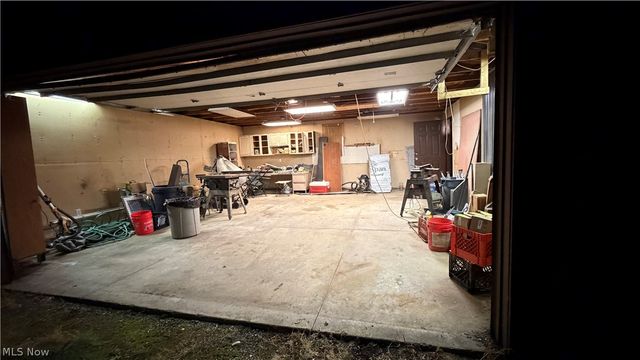 480 N Leavitt Road, Leavittsburg, OH 44430