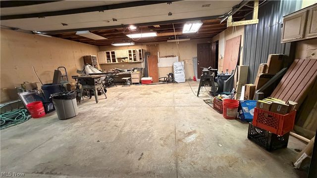 480 N Leavitt Road, Leavittsburg, OH 44430