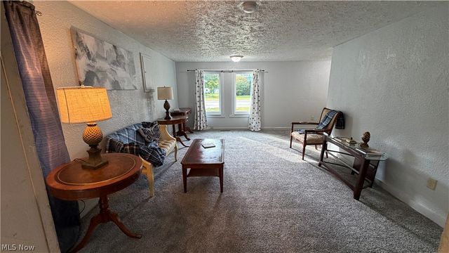 480 N Leavitt Road, Leavittsburg, OH 44430