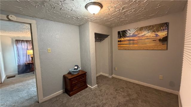 480 N Leavitt Road, Leavittsburg, OH 44430