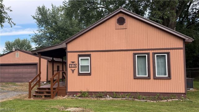 480 N Leavitt Road, Leavittsburg, OH 44430