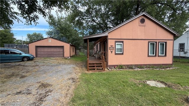 480 N Leavitt Road, Leavittsburg, OH 44430