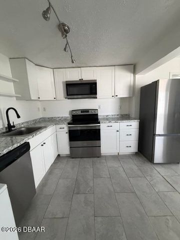 147 Lindley Road A, Daytona Beach, FL 32118