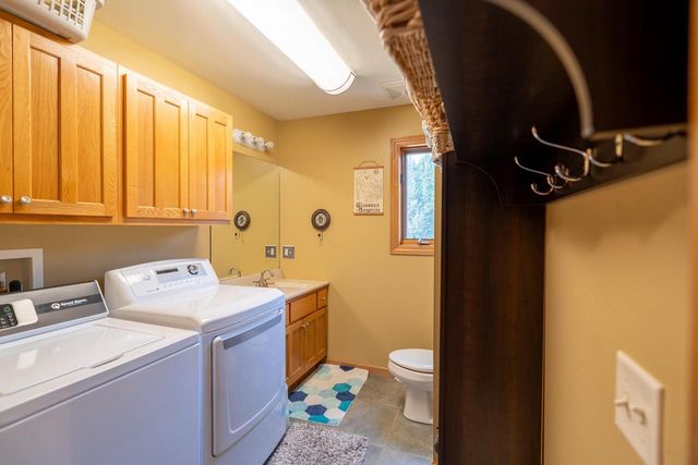 207 W 2nd Street, Friesland, WI 53935