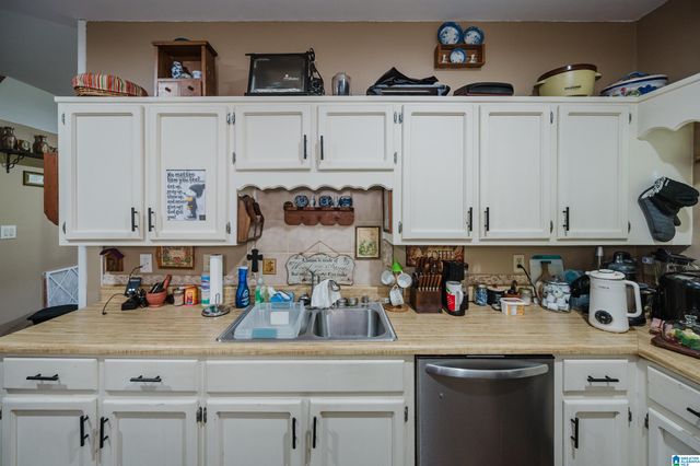 2528 RHODY DRIVE, Gardendale, AL 35071