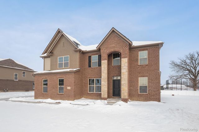 12185 Moore Lane, Washington Township, MI 48094