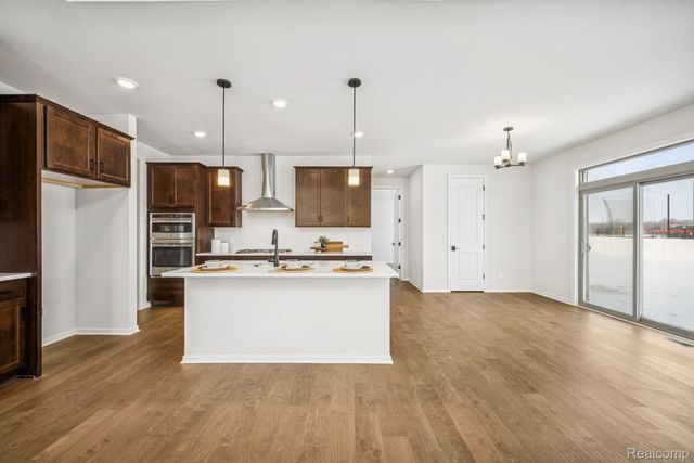 12185 Moore Lane, Washington Township, MI 48094