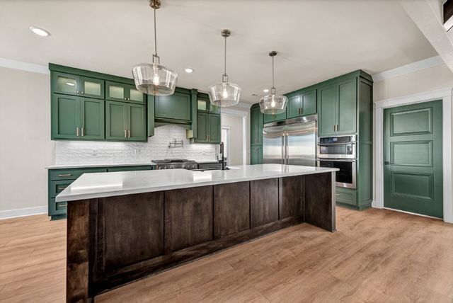 2 Steven Lane, Bella Vista, AR 72715