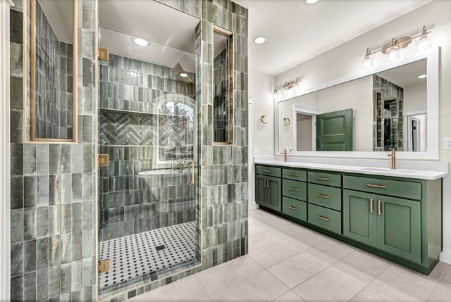 2 Steven Lane, Bella Vista, AR 72715