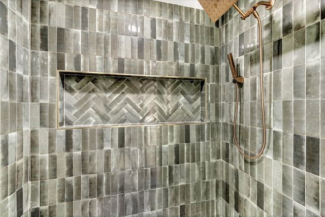 2 Steven Lane, Bella Vista, AR 72715