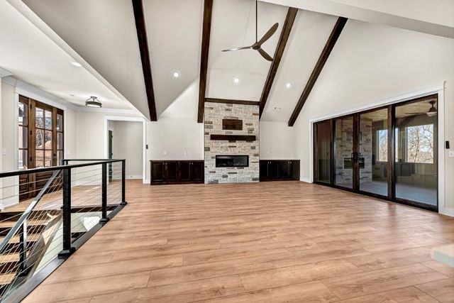 2 Steven Lane, Bella Vista, AR 72715