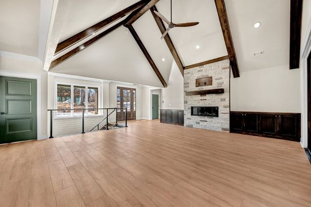 2 Steven Lane, Bella Vista, AR 72715