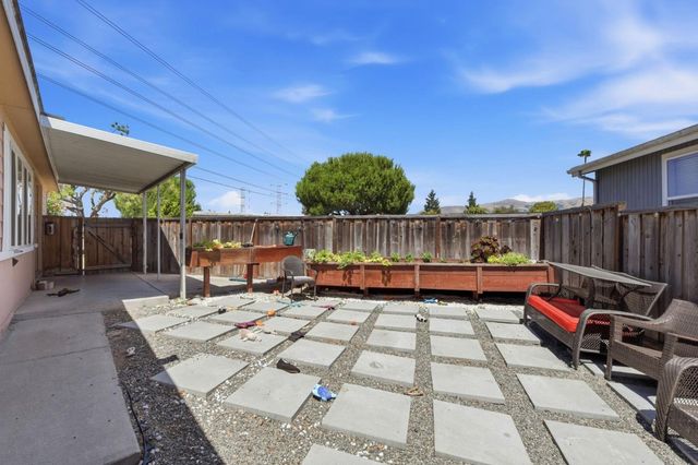 44 Eagle Green 44, Fremont, CA 94538