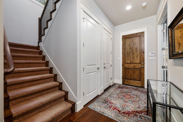 6009 Woodcrest DR, Austin, TX 78759