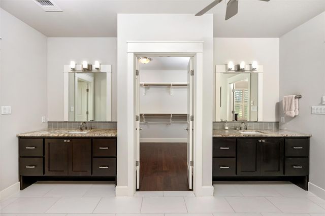 6009 Woodcrest DR, Austin, TX 78759