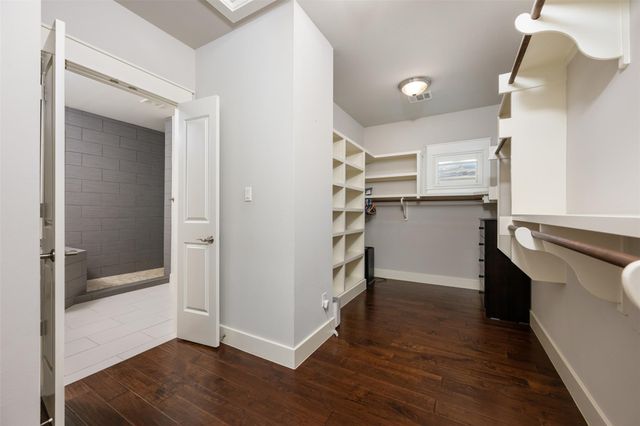 6009 Woodcrest DR, Austin, TX 78759