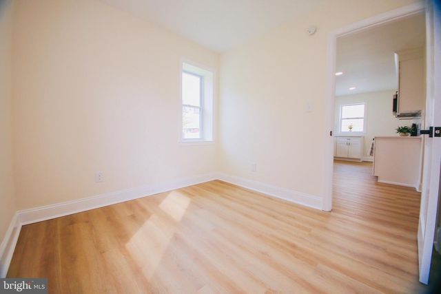 155 MAPLE AVE, Holmes, PA 19043