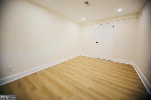 155 MAPLE AVE, Holmes, PA 19043