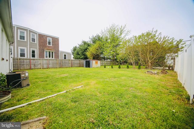 155 MAPLE AVE, Holmes, PA 19043