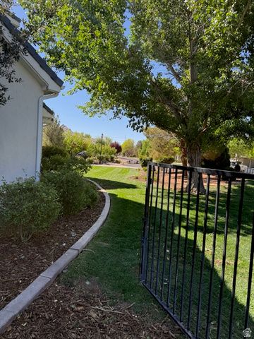 2917 S OLD FARM RD, Washington, UT 84780