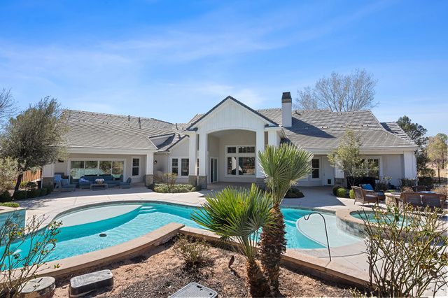 2917 S OLD FARM RD, Washington, UT 84780